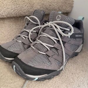 Merrell Yokota 2 Hiking Shoes Women’s Gray Trail Outdoor Sneakers 6.5